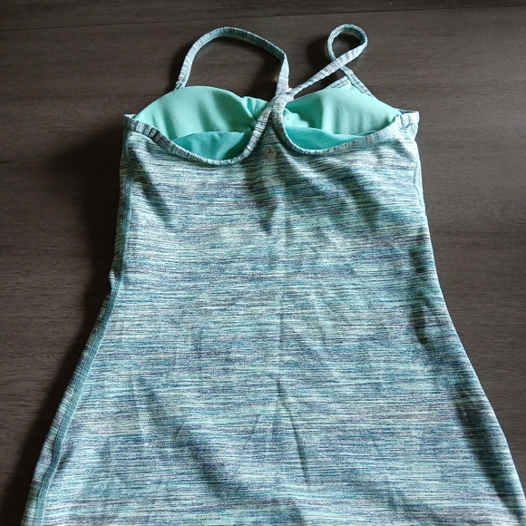 Lululemon Tank Luke New Size 4 - Picture 3 of 4